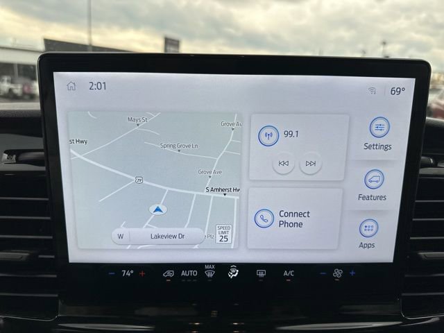 Used 2024 Ford Transit 350 XLT image 16