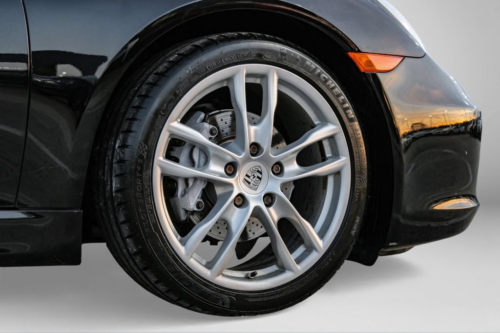 Used 2014 Porsche Cayman RWD image 57