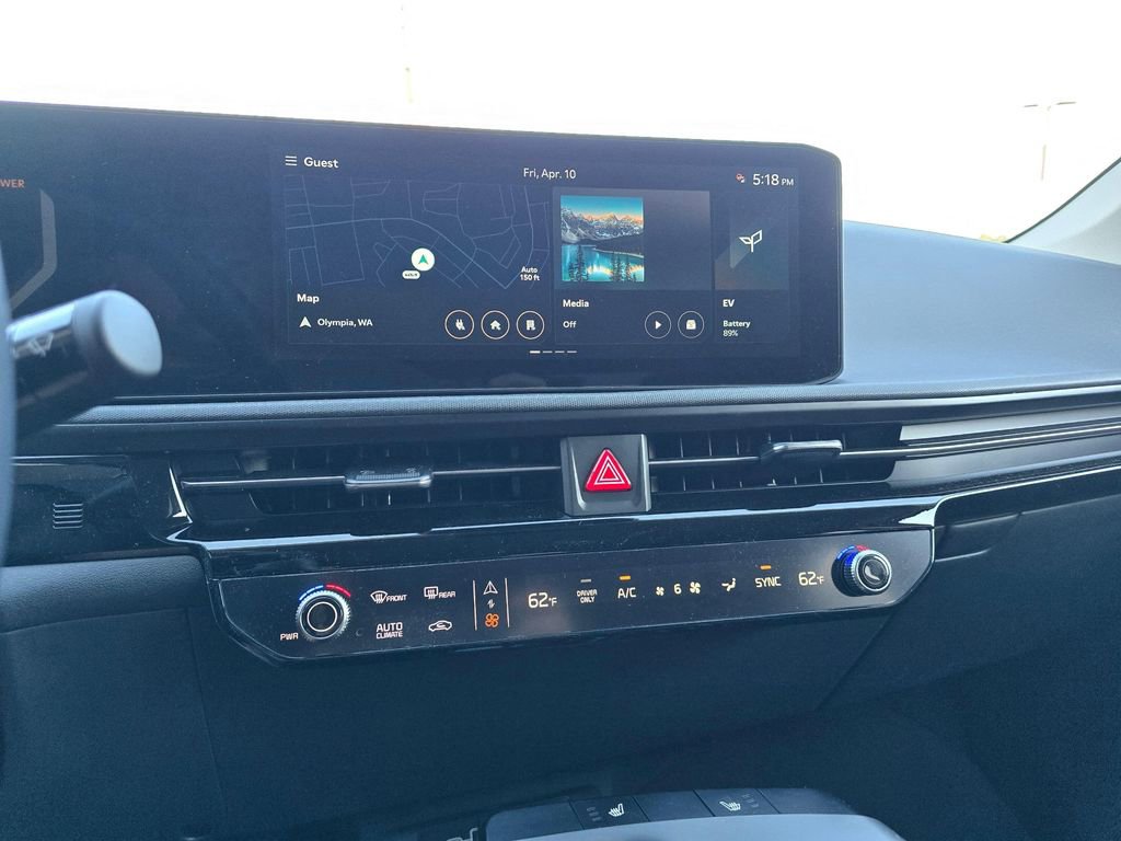 Certified 2025 Kia EV6 Light image 17