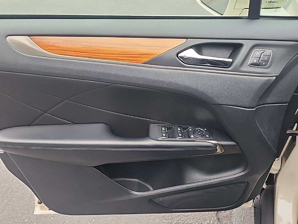 Used 2018 Lincoln MKC Reserve AWD/4WD image 10