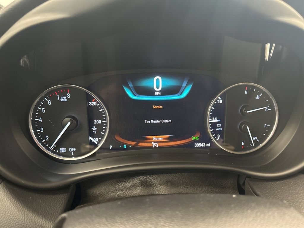 Used 2019 Buick Envision Premium AWD/4WD image 8