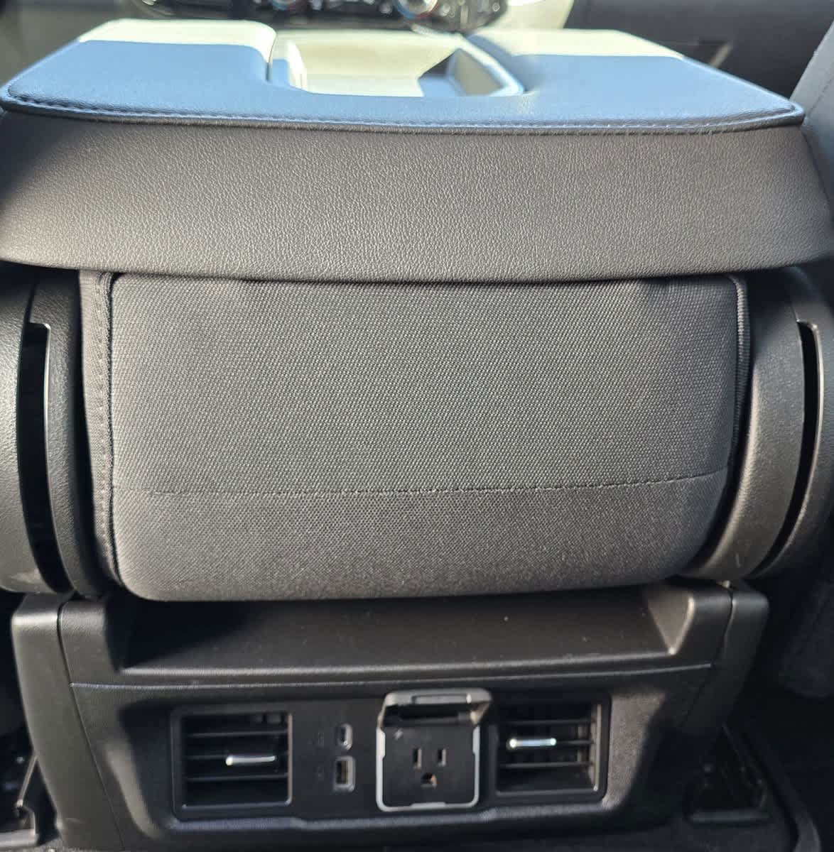 Used 2025 Chevrolet Silverado 1500 LT w/ Safety Package RWD image 27