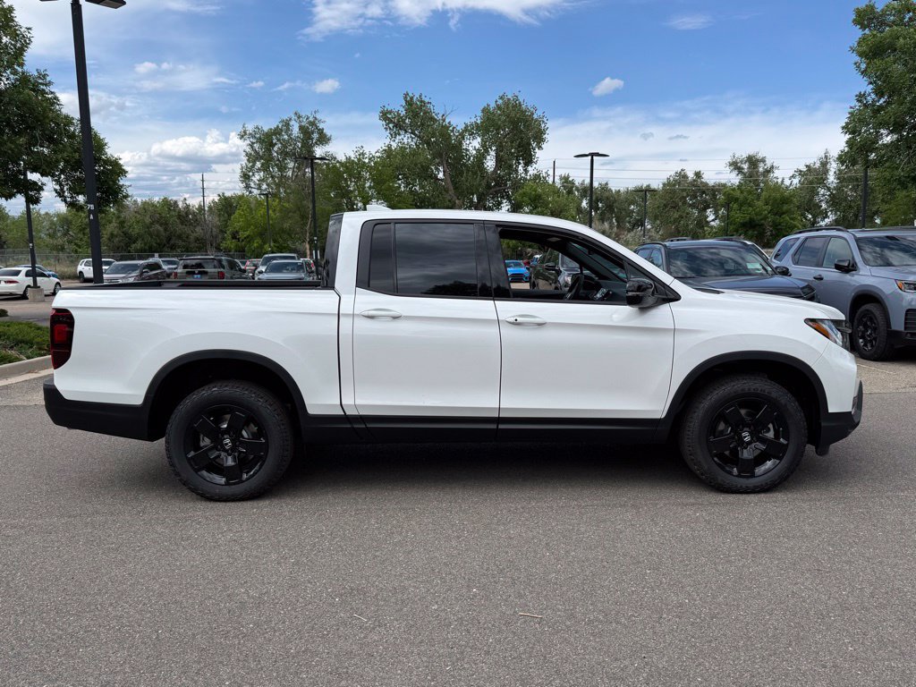 New 2026 Honda Ridgeline Black Edition image 4