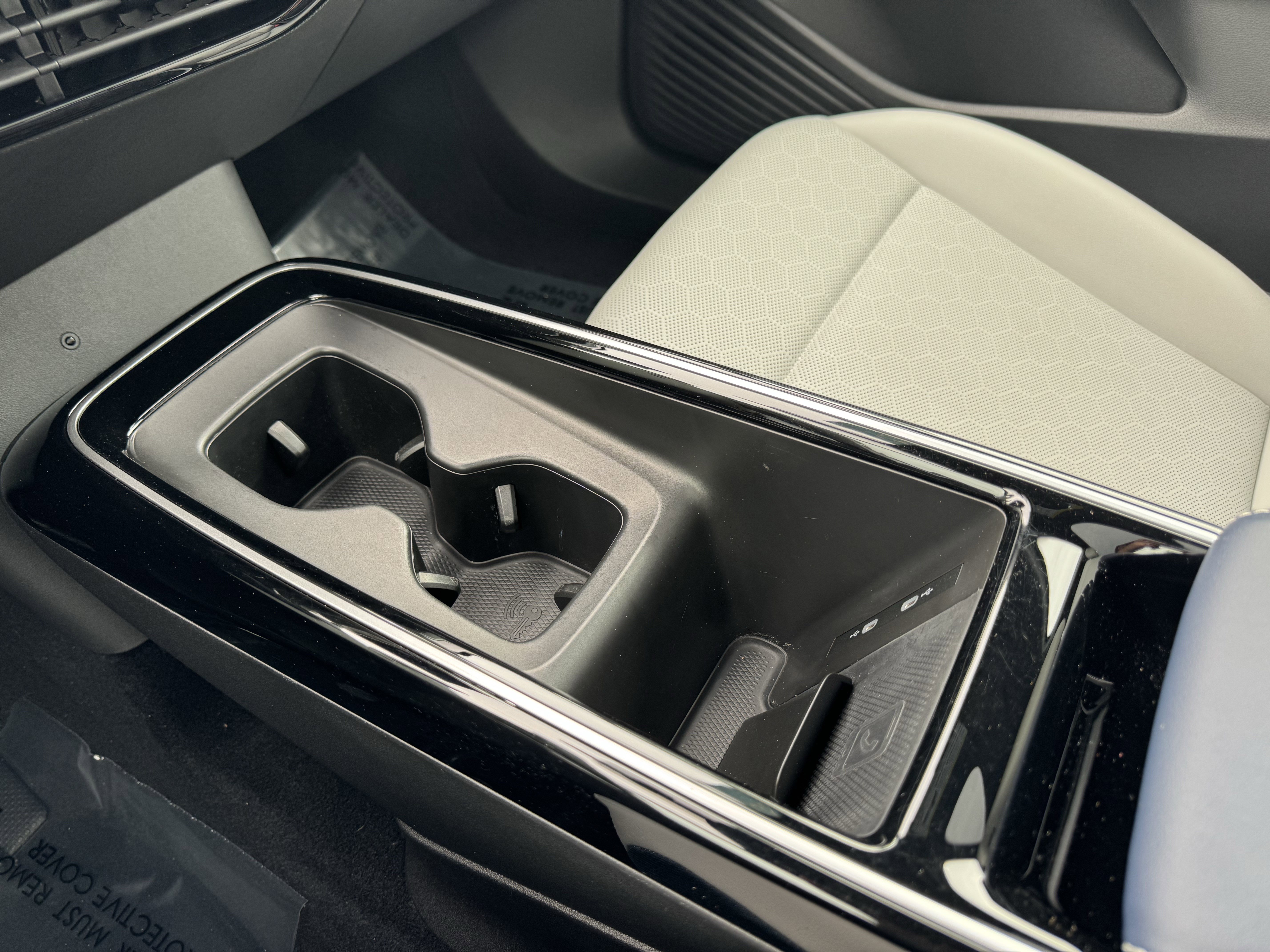 Certified 2023 Volkswagen ID.4 Pro S Plus image 28