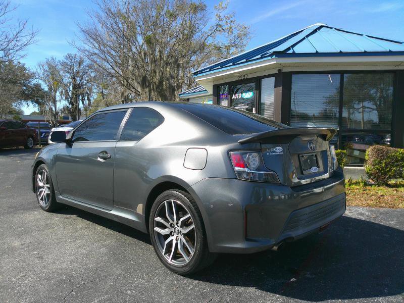 Used 2015 Scion tC FWD image 7