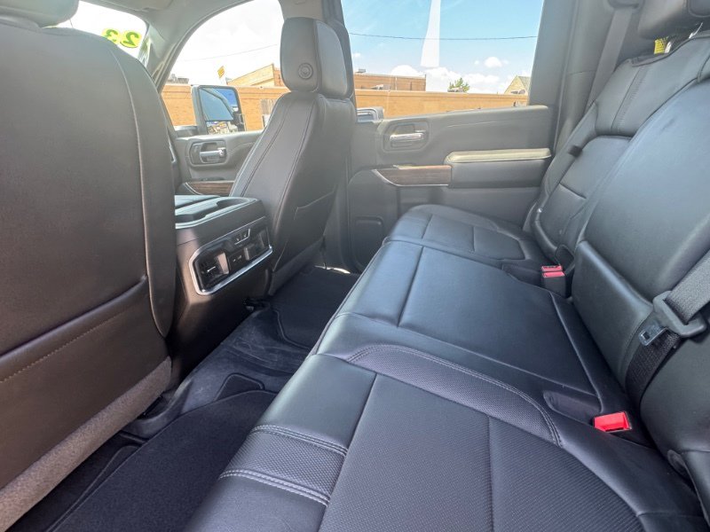 Used 2023 Chevrolet Silverado 2500 High Country w/ Z71 Off-Road Package AWD/4WD image 9