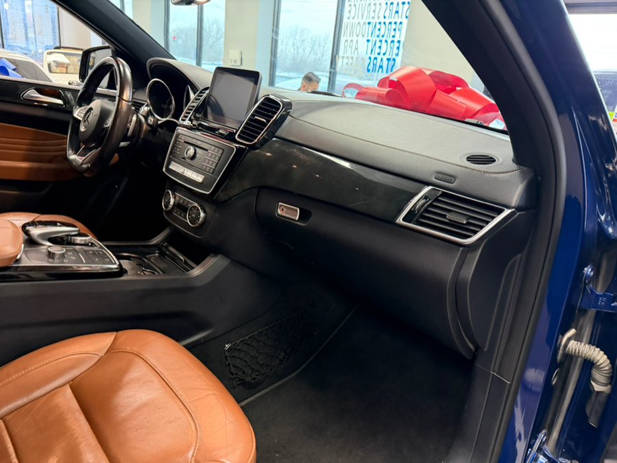 Used 2017 Mercedes-Benz GLE 43 AMG 4MATIC Coupe w/ Parking Assist Package image 54