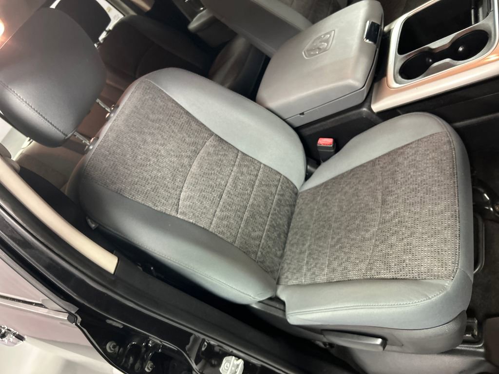 Used 2016 RAM 1500 Big Horn image 22