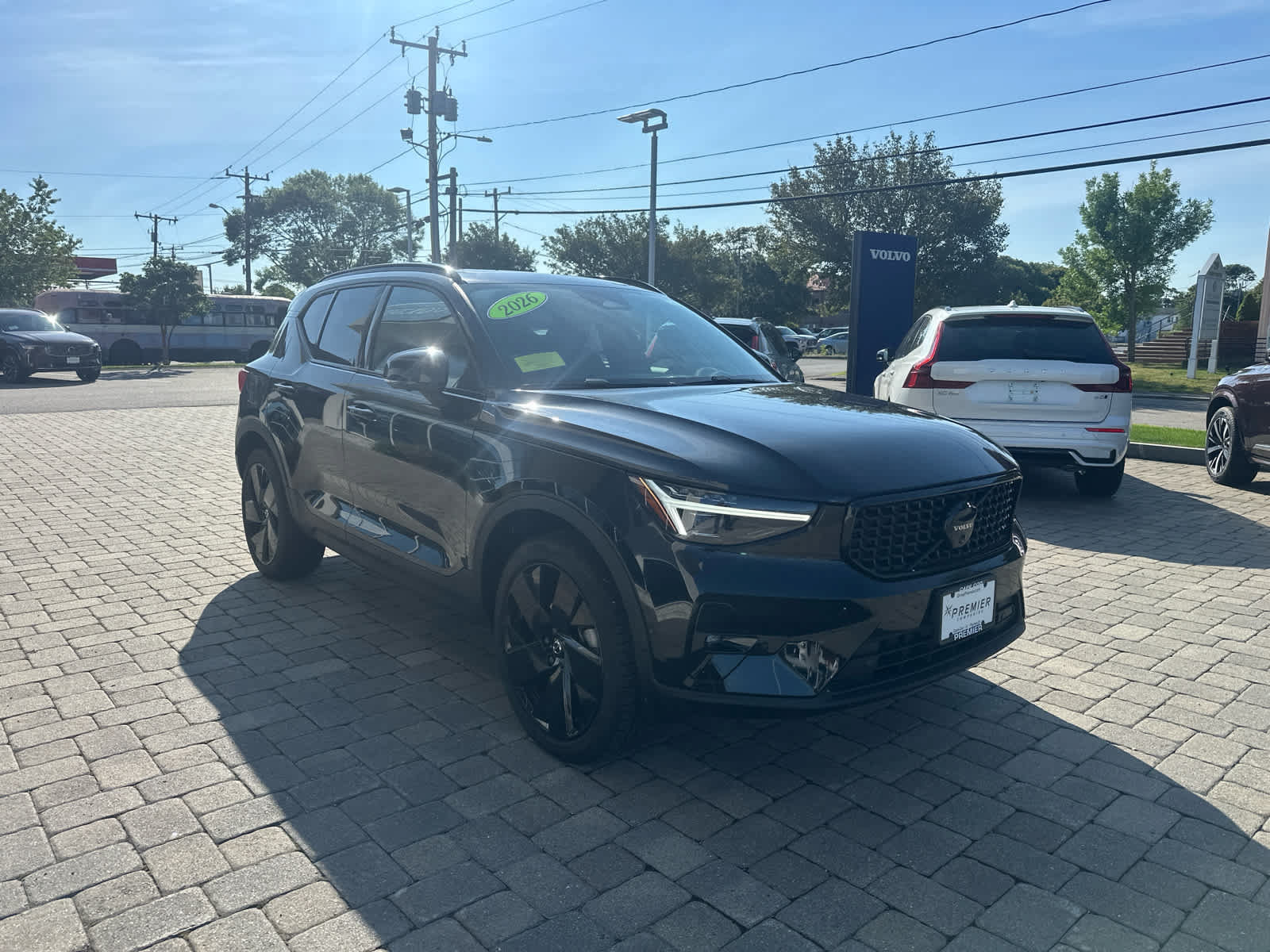Used 2026 Volvo XC40 B5 Ultra w/ Protection Package Premier AWD/4WD image 48