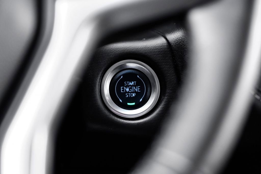 Used 2024 Chevrolet Suburban Premier image 14