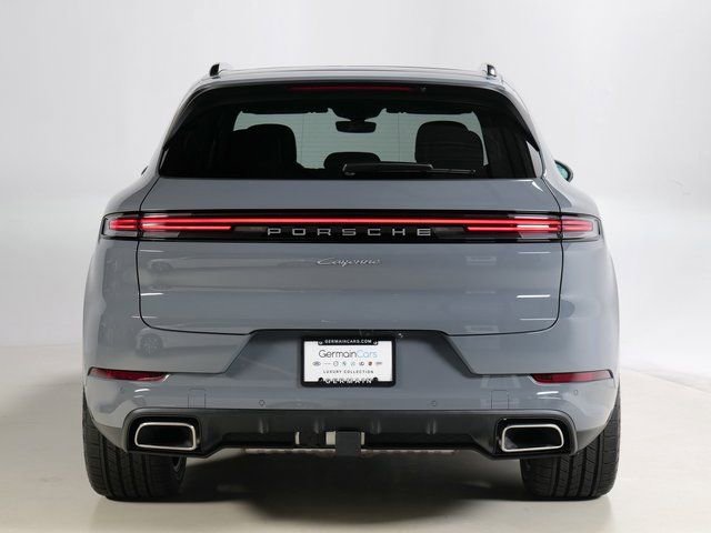 Certified 2026 Porsche Cayenne AWD/4WD image 10