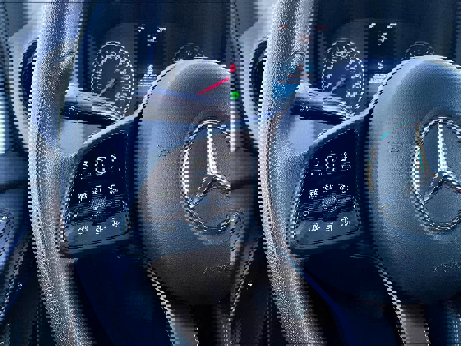 Used 2024 Mercedes-Benz Sprinter 2500 image 22