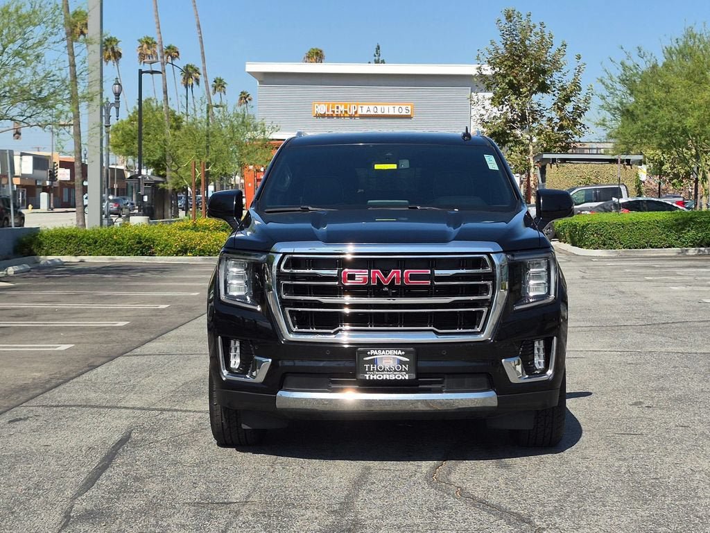 Used 2021 GMC Yukon XL SLT w/ Rear Media and Nav Package AWD/4WD image 11