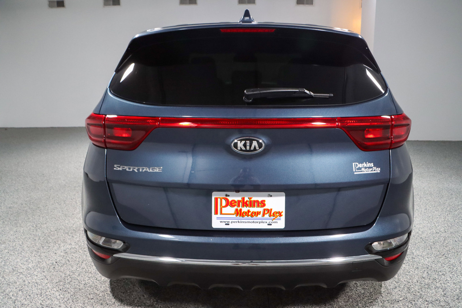 Used 2022 Kia Sportage LX image 8