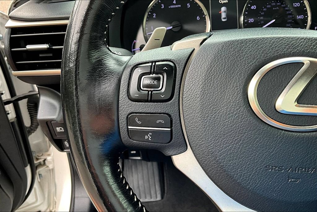 Used 2017 Lexus IS 300 AWD w/ Premium Package image 12