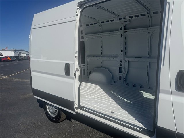Used 2025 RAM ProMaster 1500 image 17