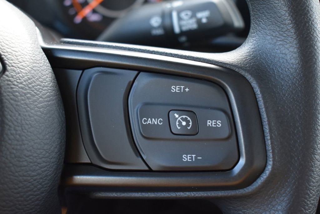 New 2026 Jeep Gladiator Sport AWD/4WD image 17
