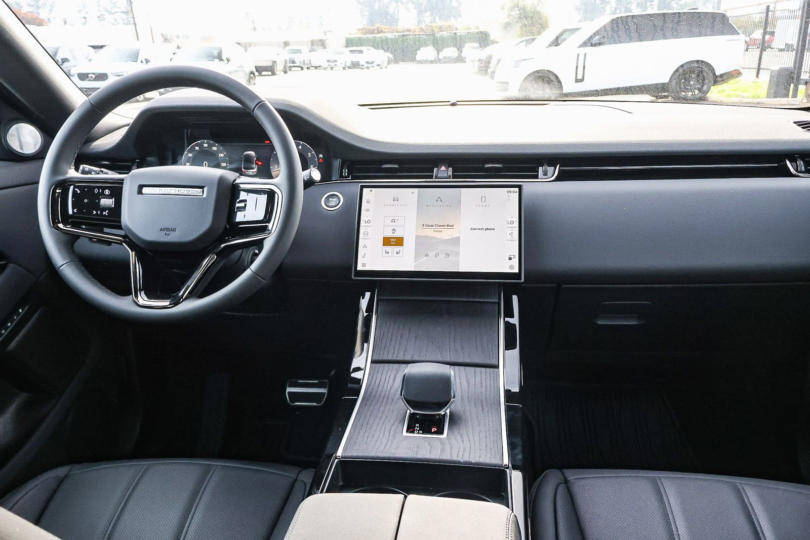 New 2026 Land Rover Range Rover Evoque Dynamic SE image 23