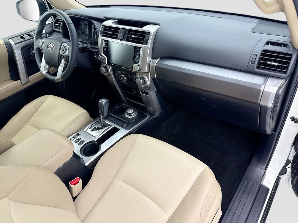 Used 2022 Toyota 4Runner SR5 Premium w/ Moonroof Package AWD/4WD image 16