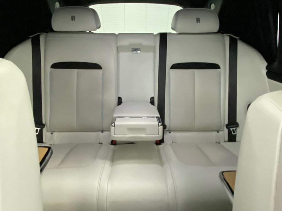 Used 2019 Rolls-Royce Cullinan AWD/4WD image 45