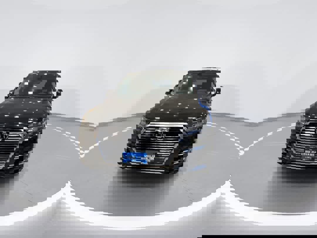 Used 2019 Audi Q7 3.0T Premium Plus image 3