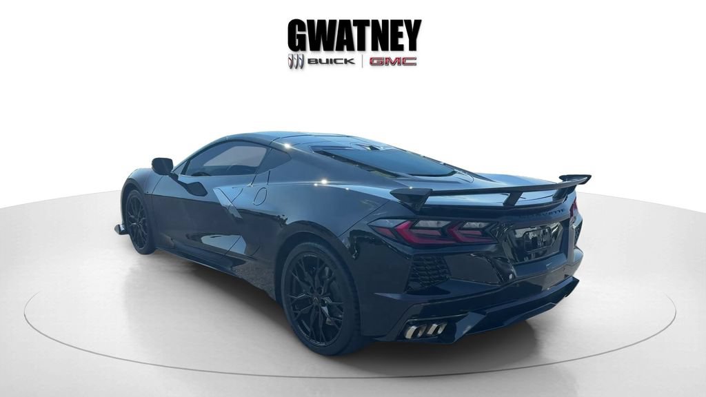 Used 2025 Chevrolet Corvette Stingray Preferred Cpe w/ Z51 Performance Package RWD image 5