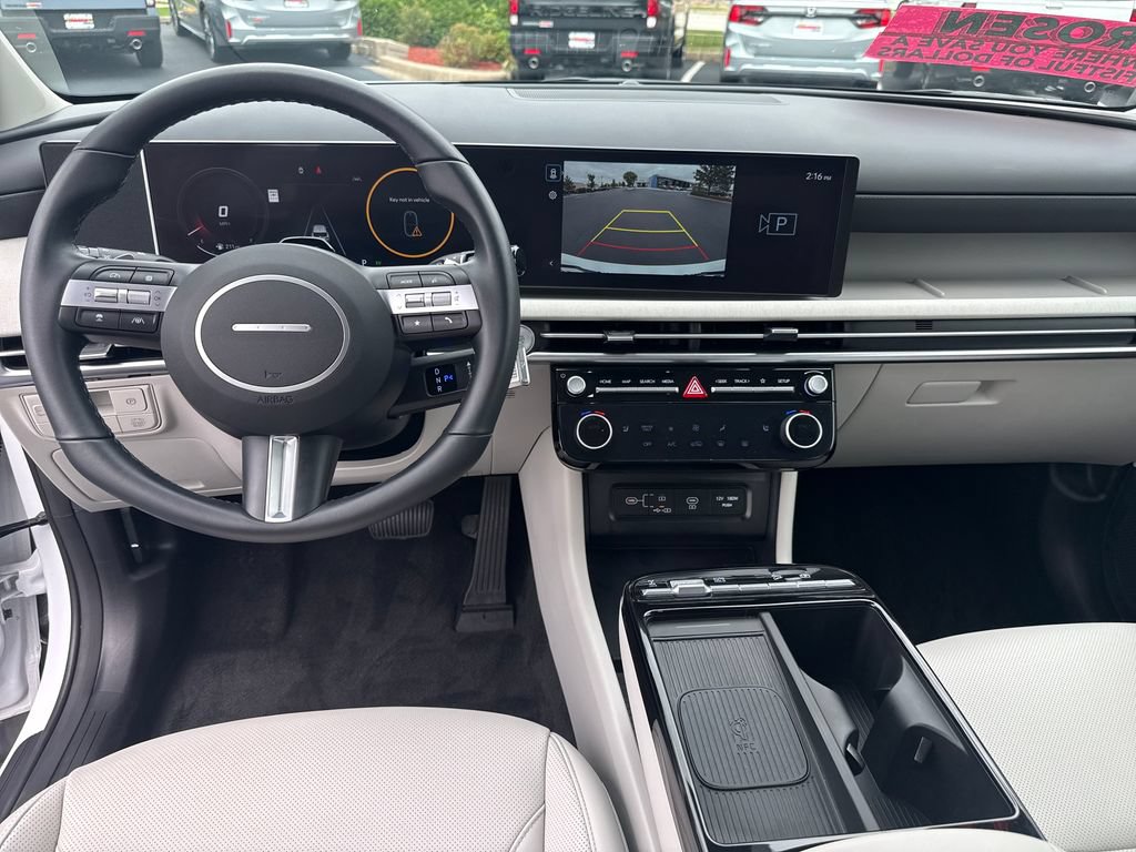 Certified 2025 Hyundai Tucson SEL AWD/4WD image 23