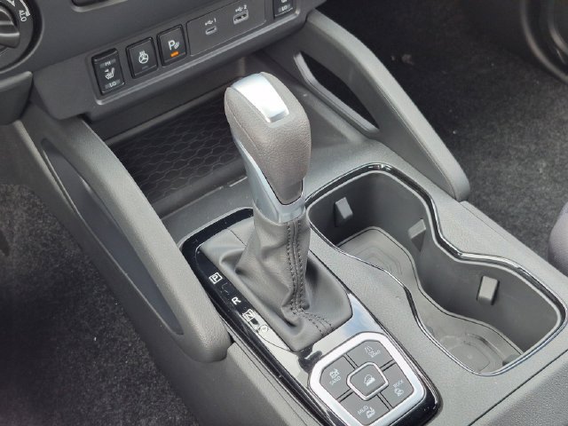 New 2026 Nissan Frontier SV w/ All-Weather Content Package AWD/4WD image 21