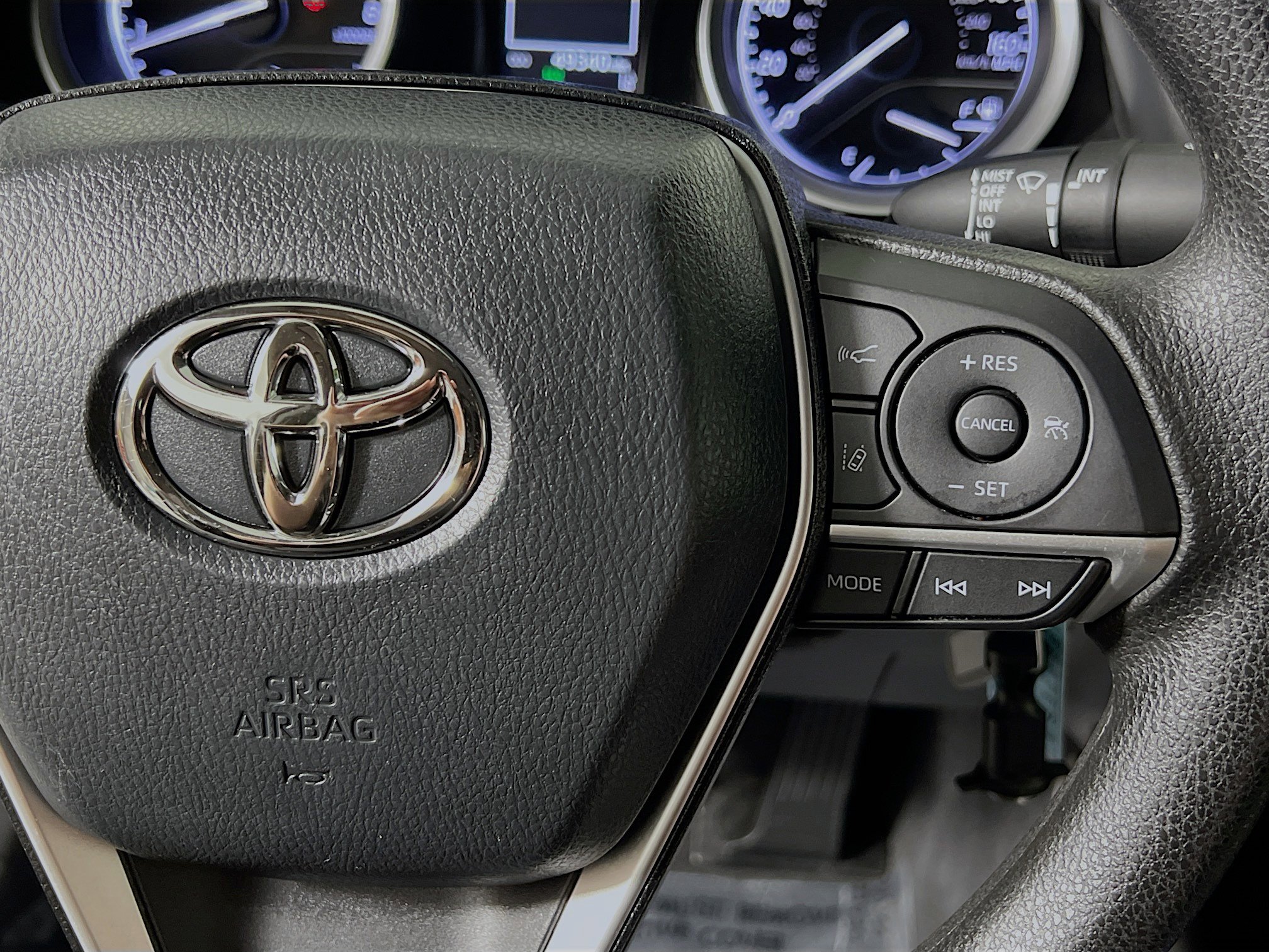 Used 2023 Toyota Camry LE image 20