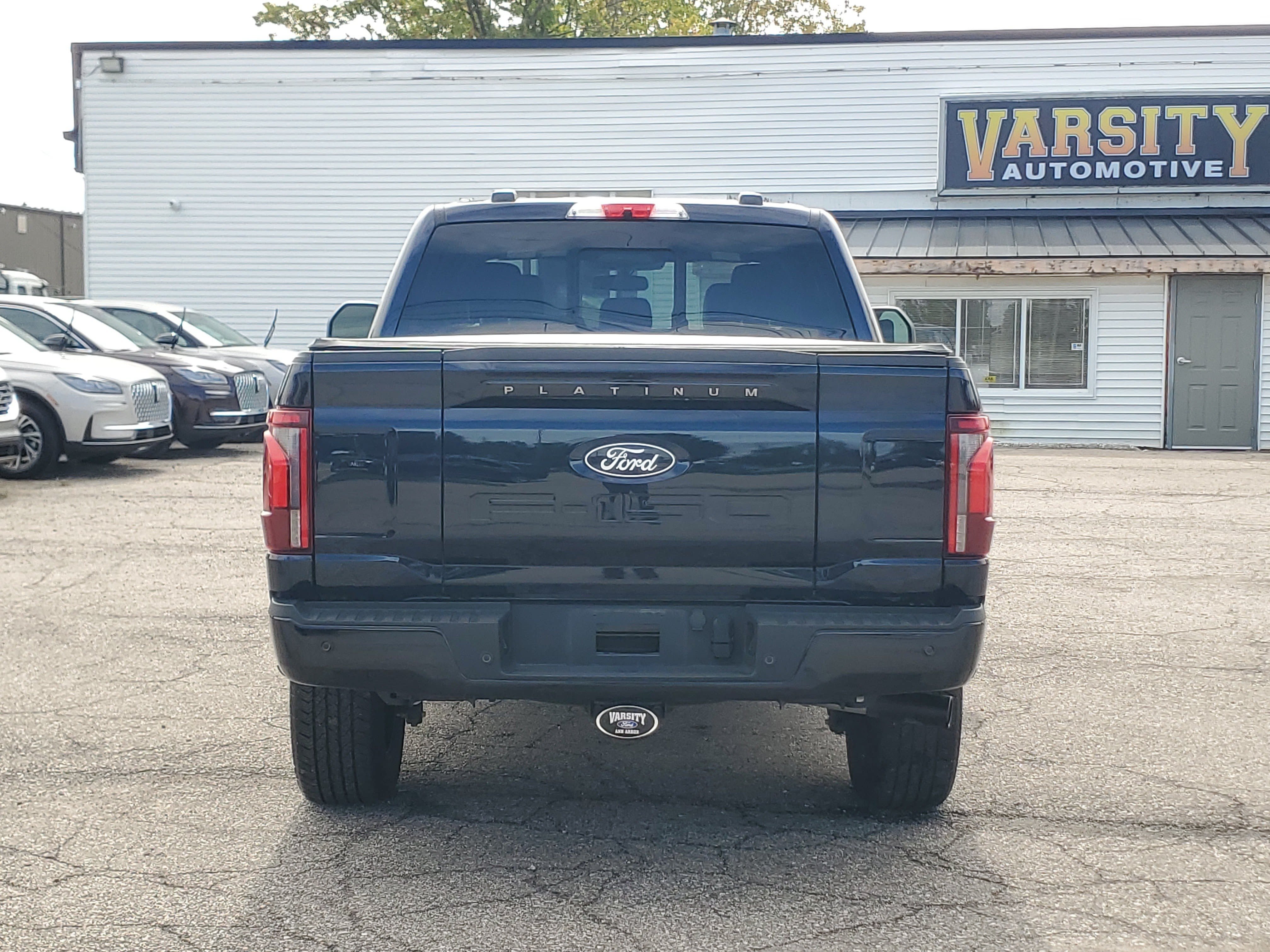 Used 2024 Ford F150 Platinum AWD/4WD image 5