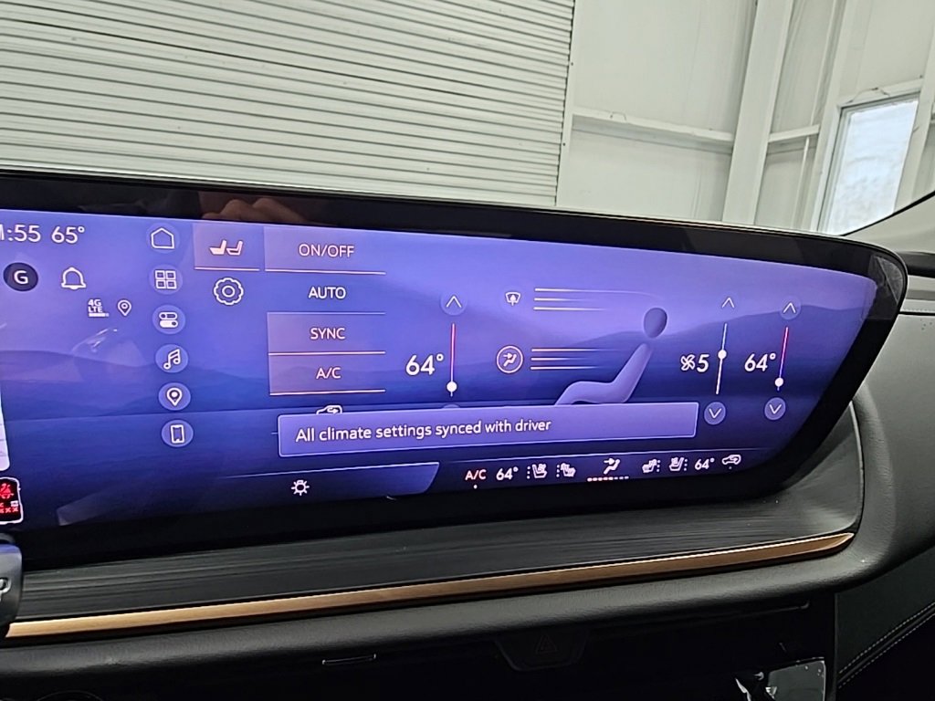 New 2026 Buick Envision Avenir image 17