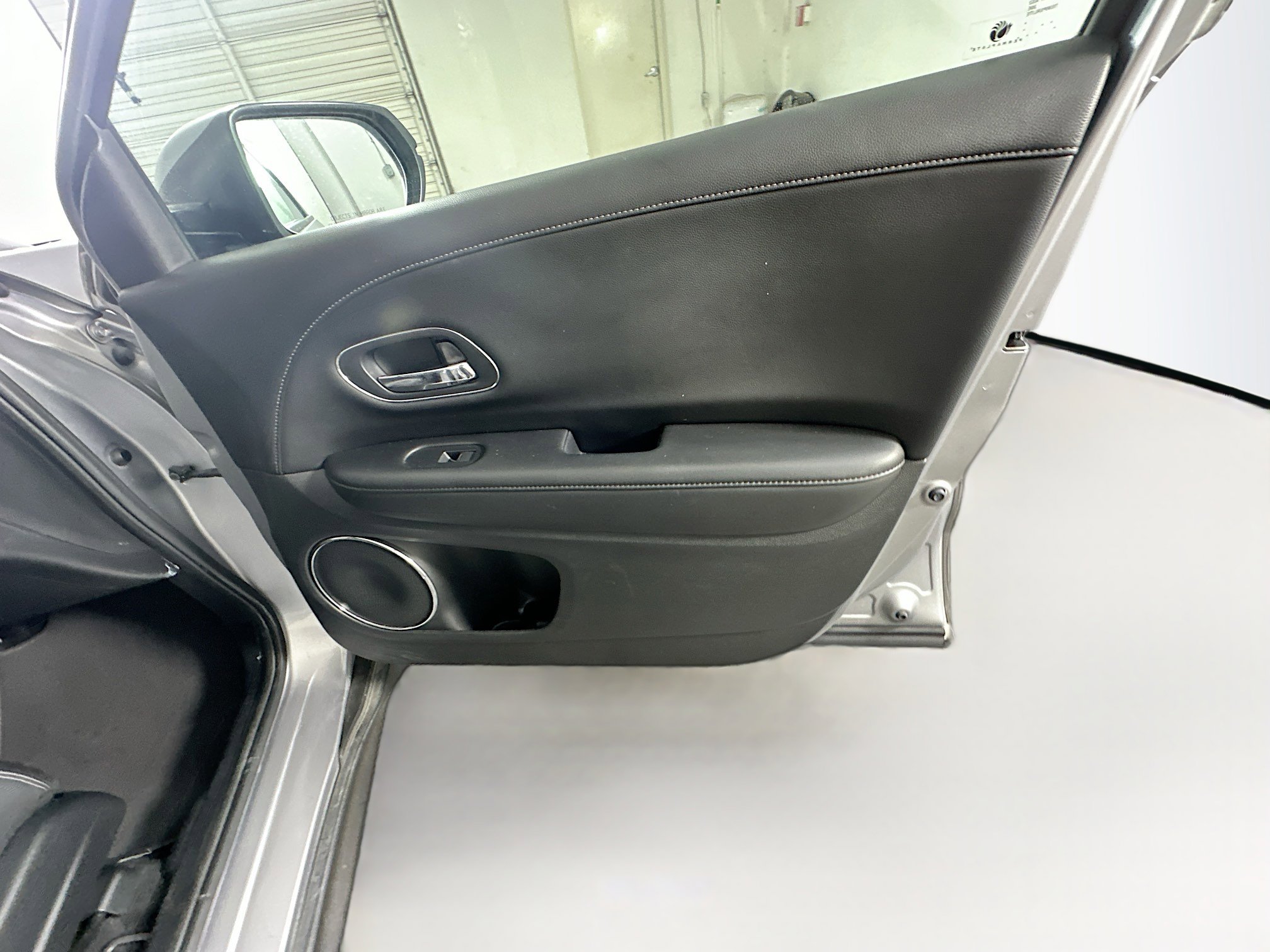 Used 2019 Honda HR-V EX-L image 31