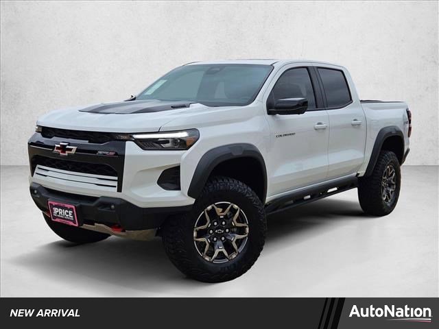 Used 2025 Chevrolet Colorado ZR2 w/ Technology Package image 1