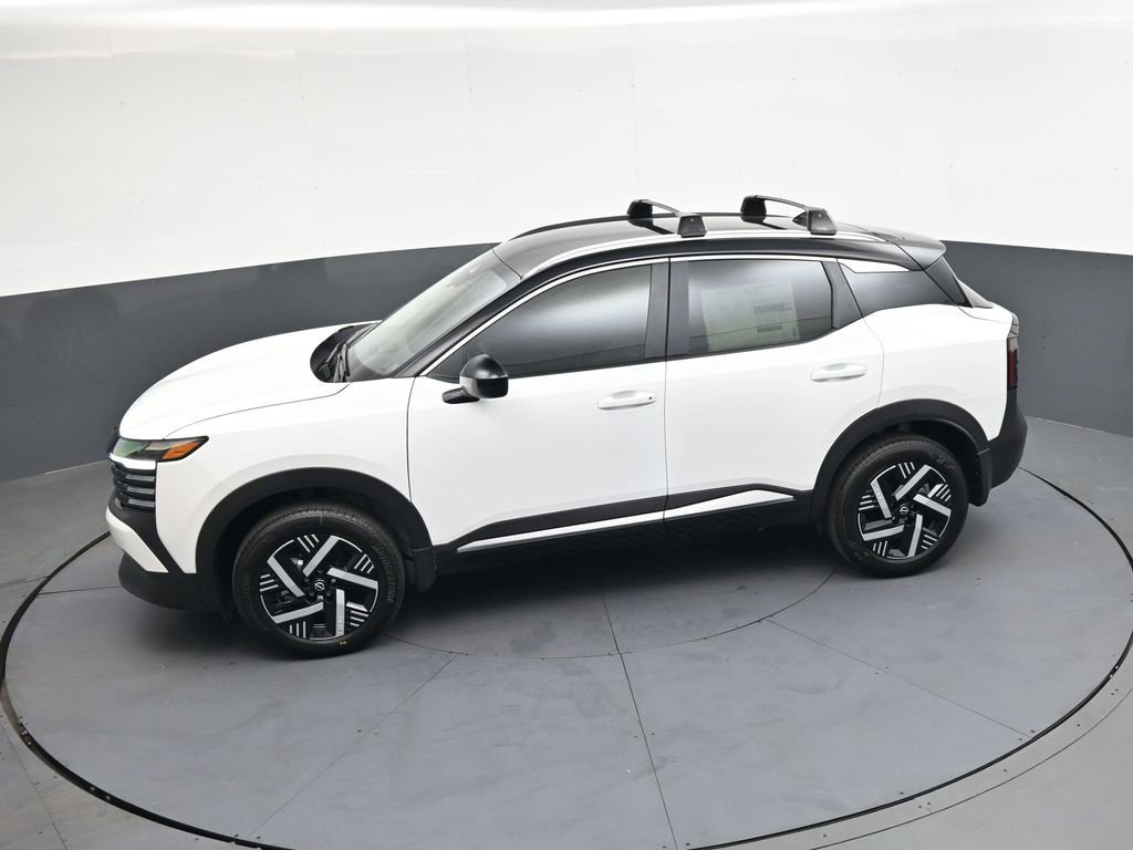 Certified 2026 Nissan Kicks SV w/ Charging Package FWD image 35