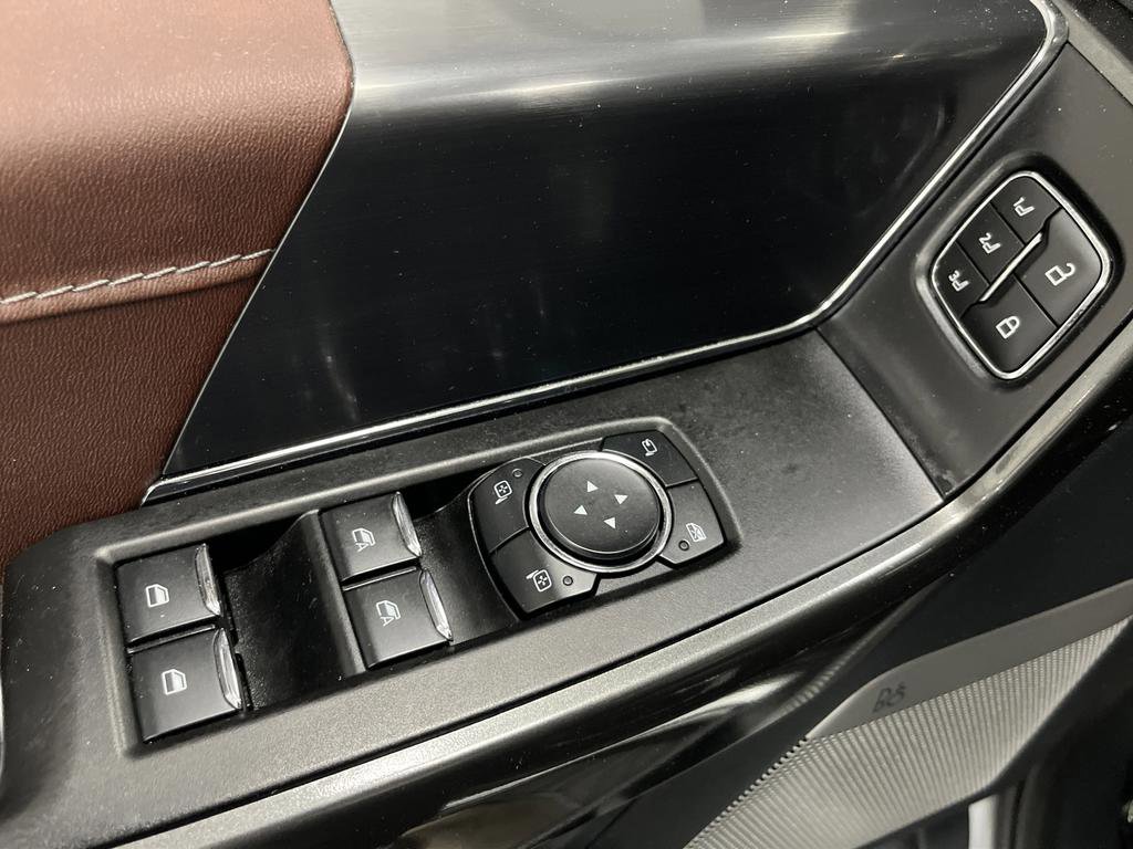 Used 2023 Ford F150 Lariat AWD/4WD image 33