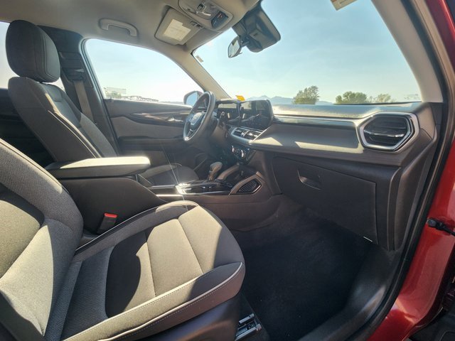 Used 2024 Chevrolet TrailBlazer LT w/ Driver Confidence Package image 20
