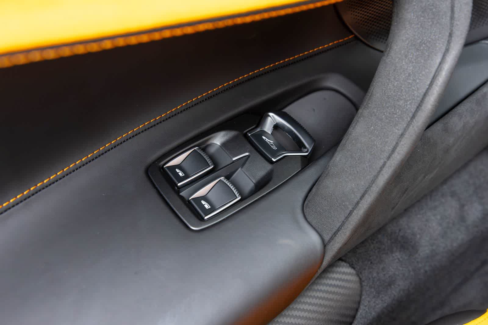 New 2027 McLaren 750S Spider RWD image 31