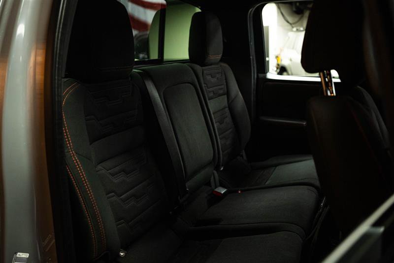 Used 2024 Nissan Frontier PRO-4X w/ Off-Road Protection Package image 11