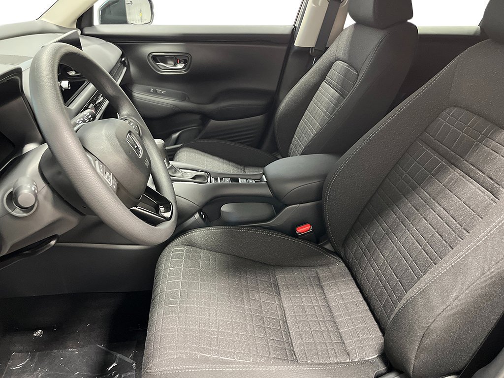 New 2027 Honda HR-V LX image 13