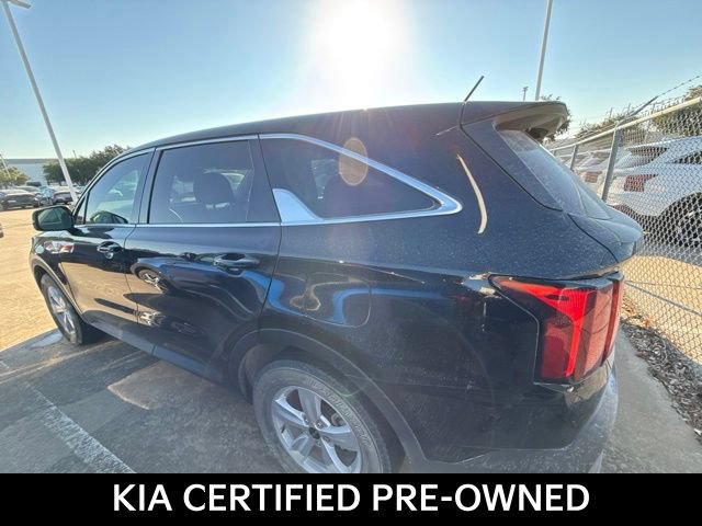 Certified 2022 Kia Sorento LX FWD image 7