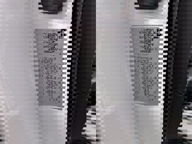 Used 2025 Chevrolet Corvette E-Ray image 32