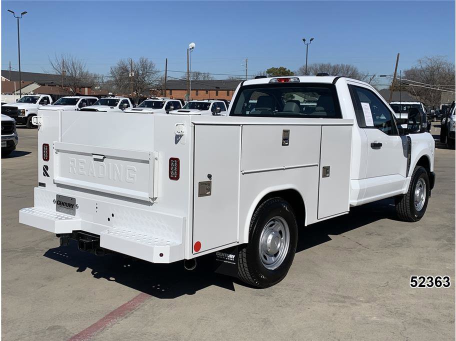 Used 2026 Ford F250 XL image 2