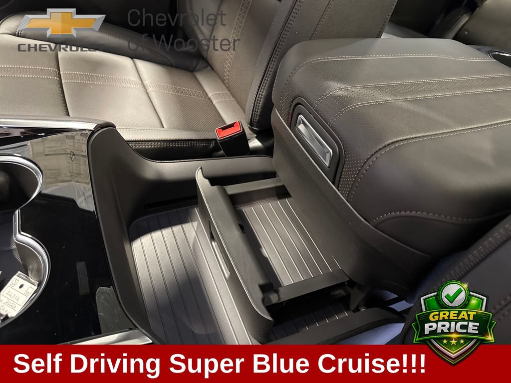 New 2026 Chevrolet Suburban High Country AWD/4WD image 27