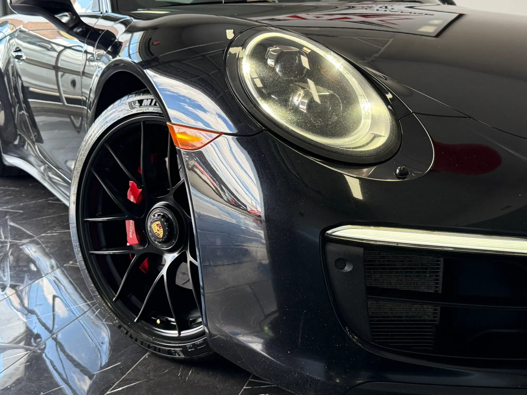 Used 2017 Porsche 911 GT3 RS image 30