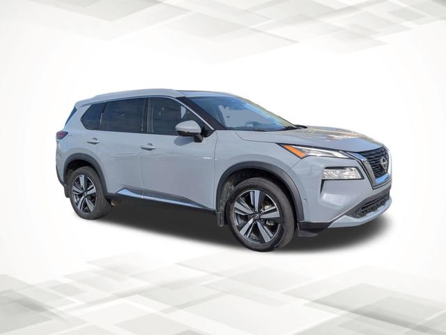 Used 2023 Nissan Rogue SL w/ SL Premium Package image 2