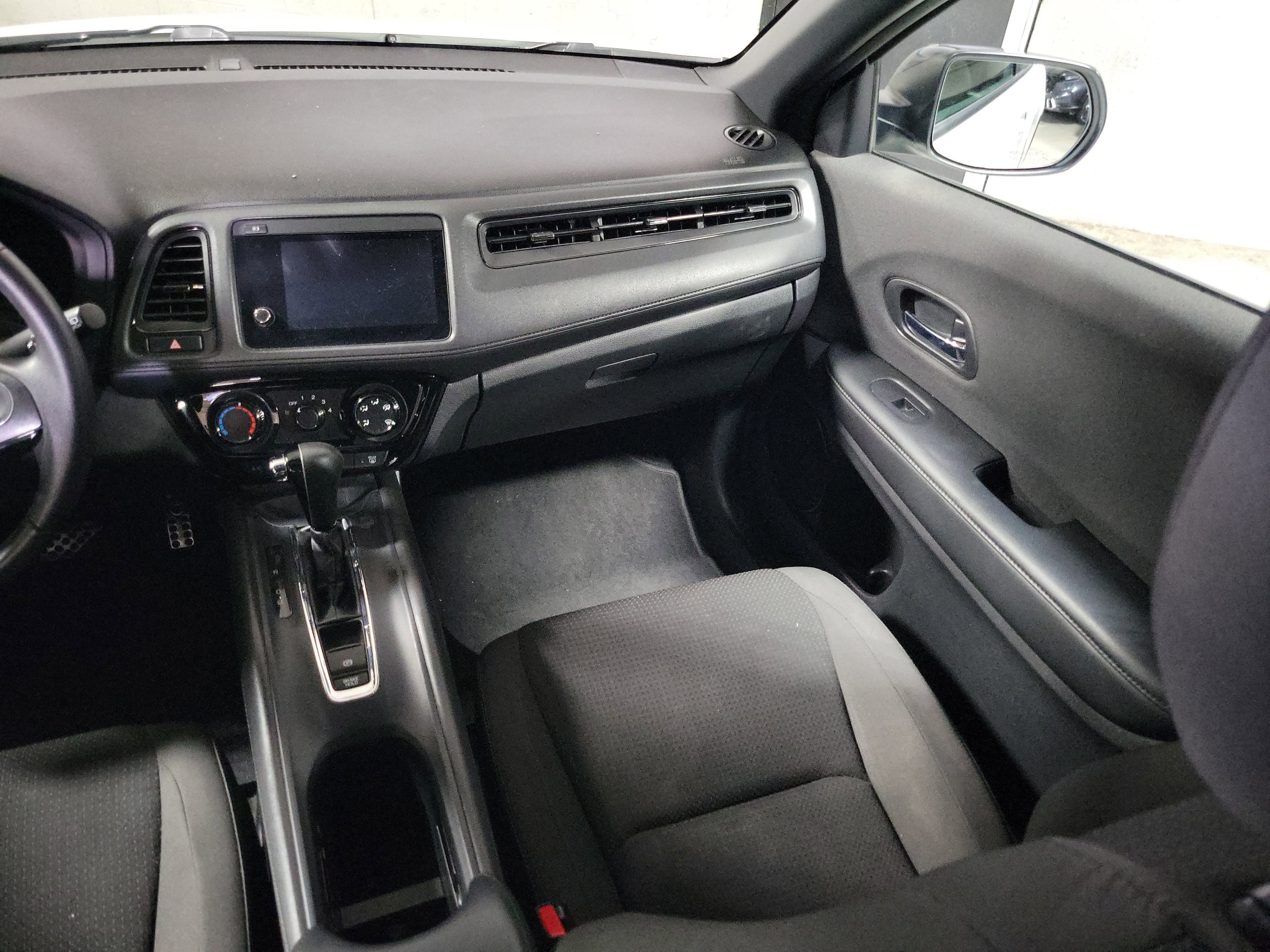 Used 2021 Honda HR-V Sport image 15