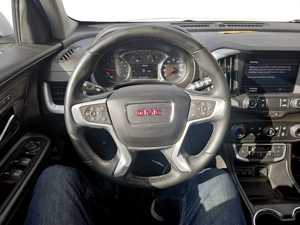 Used 2024 GMC Terrain SLT image 14