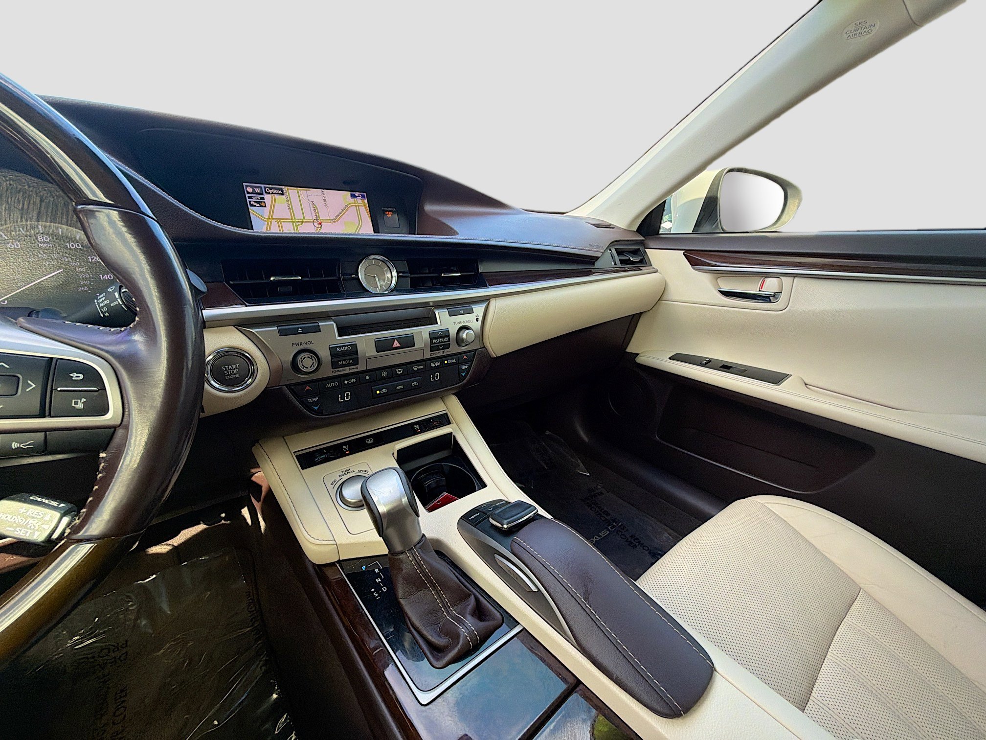 Used 2016 Lexus ES 350 w/ Luxury Package w/Wood Trim image 27