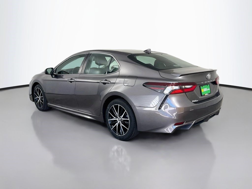 Used 2021 Toyota Camry SE FWD image 7