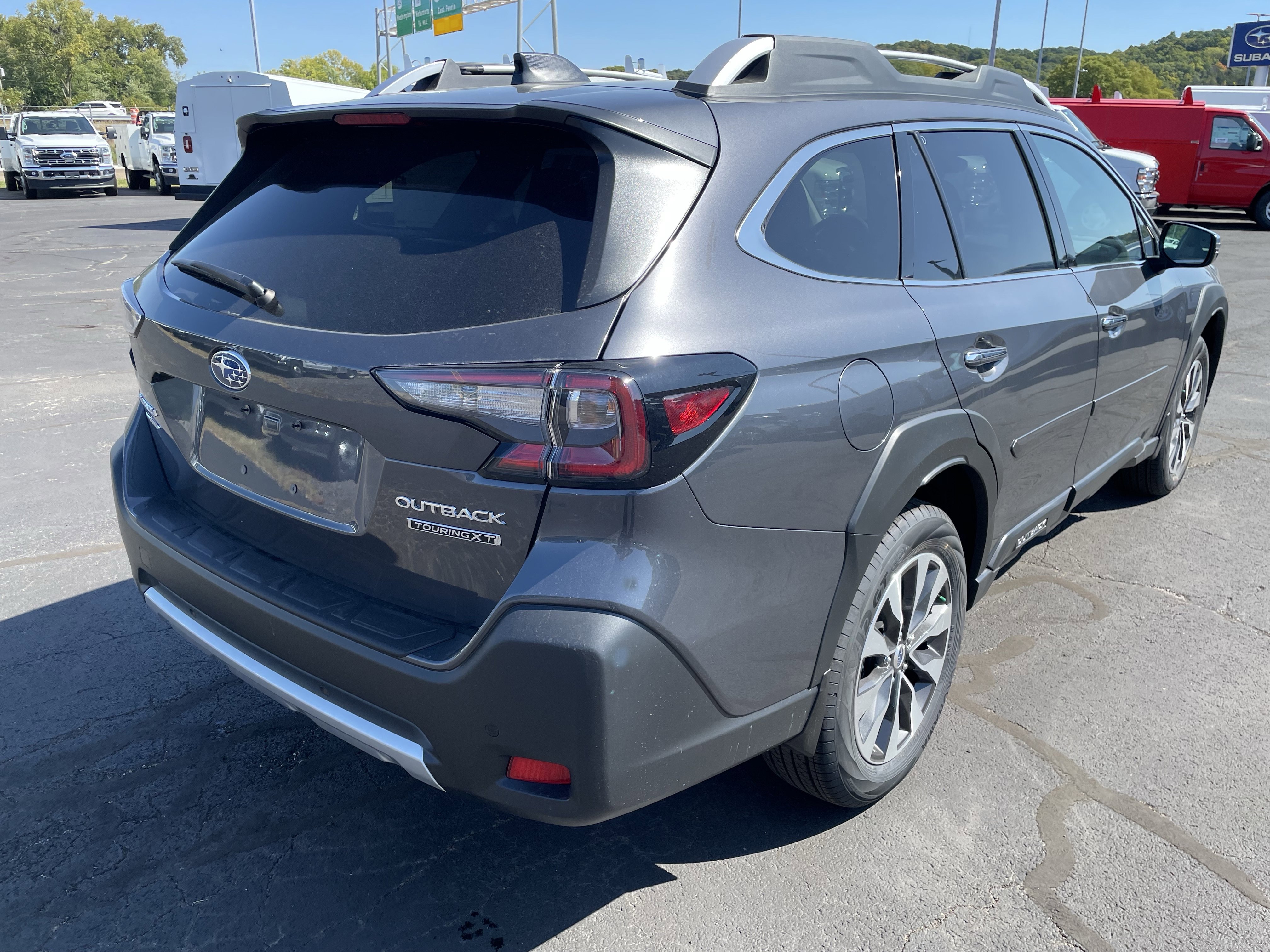 New 2025 Subaru Outback Touring XT image 9